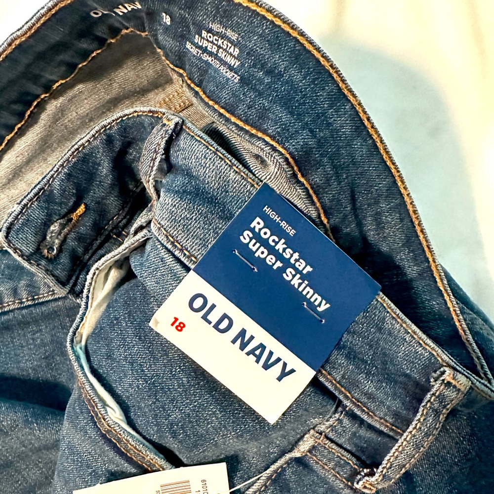 Brand new with tags rockstar super skinny old navy jeans